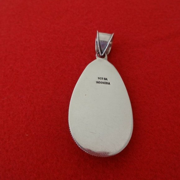 .925 Sterling Silver Pear Shape Mother of Pearl Cabochon Large Pendant - Picture 3 of 5